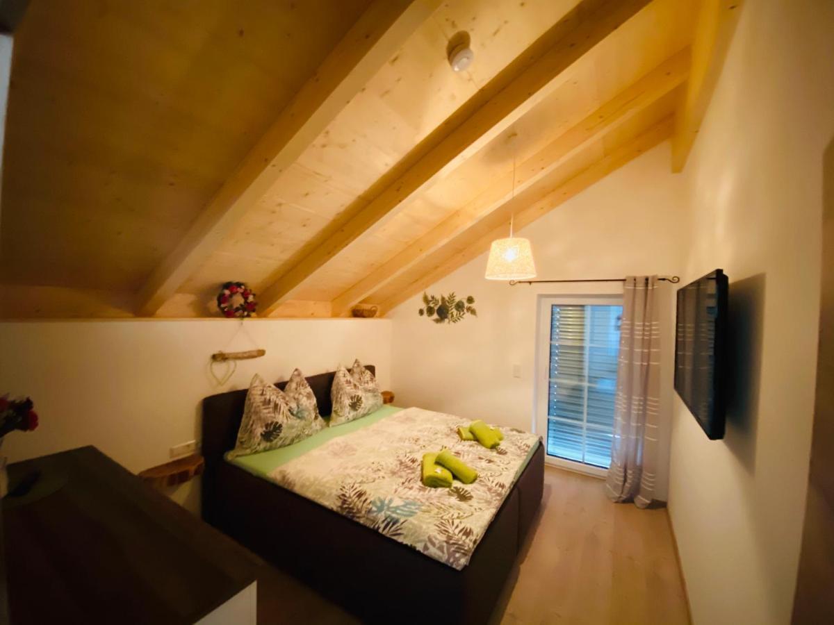 Apartments Edelweiss & Enzian - Gaestehaus Zum Fuchs Hermagor-Pressegger See Zewnętrze zdjęcie